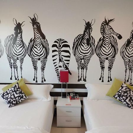 斑比bambi Hotel Tainan Exterior photo