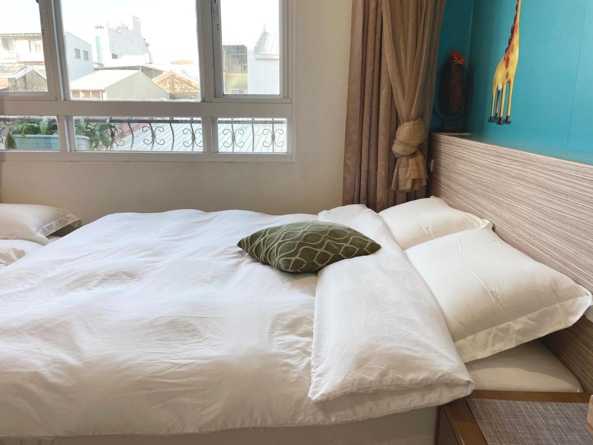 斑比bambi Hotel Tainan Exterior photo